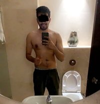 Troyyy - Male escort in Mumbai