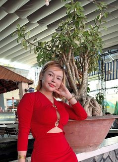 Trúc - escort in Khobar Photo 1 of 4