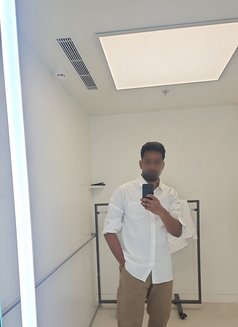 True Companion and a Passionate Provider - Male escort in Bangalore Photo 2 of 5