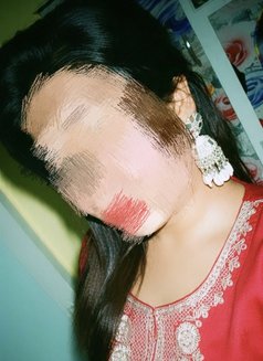 Call girl in Bangalore independent girl - escort in Bangalore Photo 5 of 5