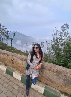 TRUSTABLE BENGALI SHEMALE MOUNI - Acompañantes transexual in Bangalore Photo 30 of 30