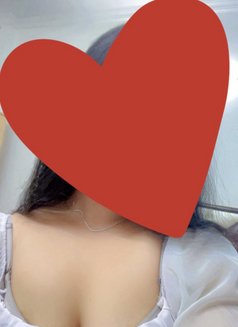 Trusted cam live & independent Meet - escort in Bangalore Photo 1 of 1