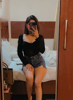 Trustworthy Escort Service Available - escort in Kolkata Photo 9 of 13