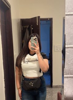 Trustworthy Escort Service Available - escort in Kolkata Photo 11 of 13