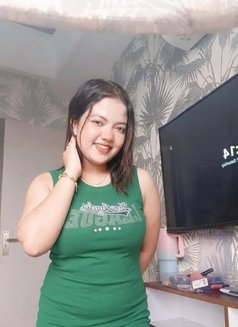Trustworthy Escort Service Available - escort in Kolkata Photo 2 of 13