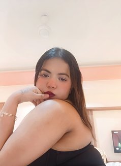 Trustworthy Escort Service Available - escort in Kolkata Photo 4 of 13