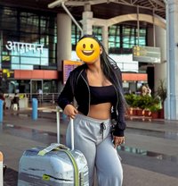 Air hostess kanika here.. independent - puta in Mumbai Photo 1 of 7