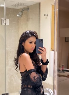 TS Aella (The Most Youngest Mistress) - Transsexual escort in Mumbai Photo 15 of 30