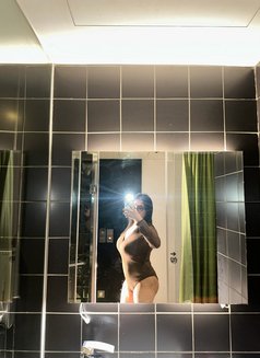 TS AIRA - Transsexual escort in Taipei Photo 14 of 15