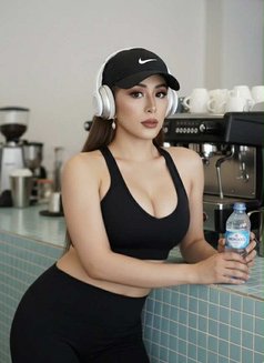 TS AMOR w/ POPPERS , ProstaTe,TOP BOTTOM - Transsexual escort in Singapore Photo 20 of 22