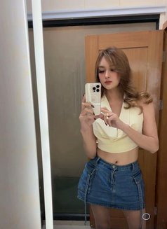 Ts Analeigh - Transsexual escort in Okinawa Island Photo 30 of 30