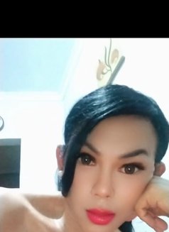 TS Andini - Hot, passionate, fun & party - Transsexual escort in Jakarta Photo 7 of 19