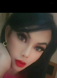 TS Andini - Hot, passionate, fun & party - Transsexual escort in Jakarta Photo 10 of 19