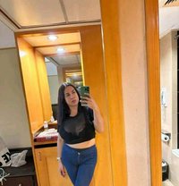 Ts arah - Transsexual escort in Manila