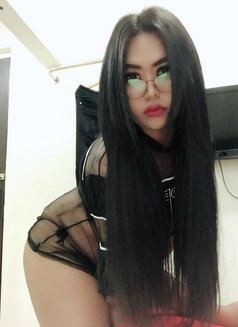 Ts Aura Big Dick - Transsexual escort in Jakarta Photo 1 of 24