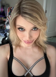 Ts Ava Gabriella - Transsexual escort in Frankfurt Photo 6 of 13