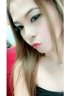 Natural Beauty Beatrice - Transsexual escort in Manila Photo 2 of 28