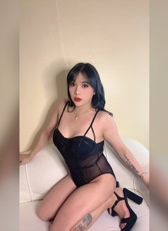 Fully functional ladyboy 🇵🇭 - Transsexual escort in Dubai Photo 28 of 30