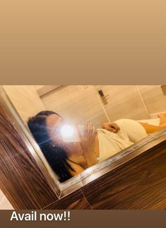 Ts Carmina - Transsexual escort in Manila Photo 2 of 3