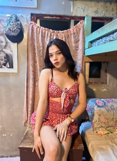 Ts Chanel - Transsexual escort in Manila Photo 2 of 3