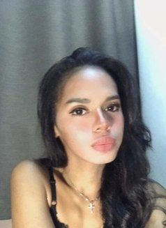 Ts Charlyn For. Cumshow - Acompañantes transexual in Manila Photo 3 of 6