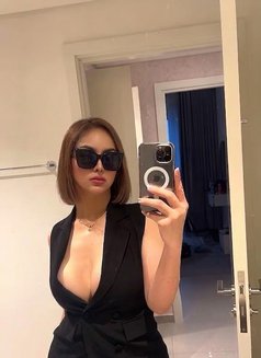 Ts Christina - Transsexual escort in Al Ain Photo 13 of 15