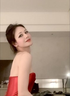TS Claudia - Transsexual escort in Shanghai Photo 3 of 30