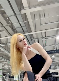 Trans Claudia - Transsexual escort in Shanghai Photo 18 of 30