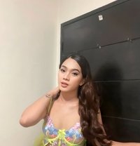 HUGE COCK Asha - Acompañantes transexual in Manila
