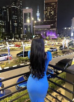 Ts Cute Shemlae Celine - Acompañantes transexual in Bali Photo 7 of 11