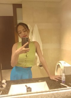 Ts Daniela Big Tools - Transsexual escort in Manila Photo 2 of 11