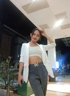 Ts Daniela Big Tools - Transsexual escort in Manila Photo 7 of 11