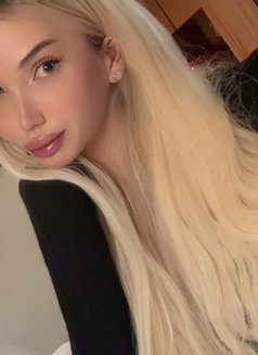 Ts Deniz - Transsexual escort in İstanbul Photo 28 of 29