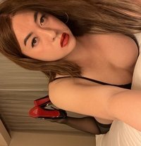 Ts vers Asian - Transsexual escort in Singapore