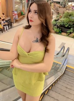 Ts Dominique - Transsexual escort in Kuala Lumpur Photo 7 of 7