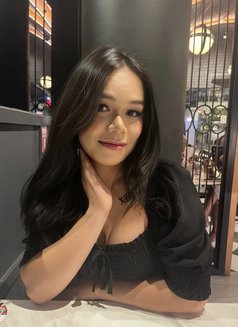 TS ELISSE - Transsexual escort in Bangkok Photo 16 of 23