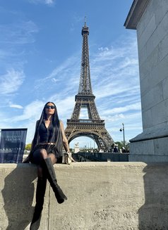 Ts ella - Transsexual escort in Tokyo Photo 29 of 30