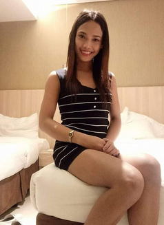 Fresh Young thick tool Maria - Transsexual escort in Makati City Photo 1 of 12