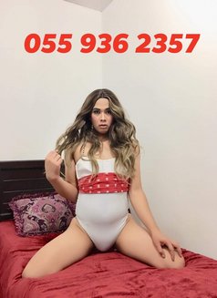 Ts Emily - Transsexual escort in Dubai Photo 1 of 4