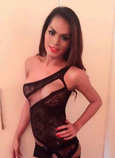 Ts Areana - Transsexual escort in London Photo 16 of 28