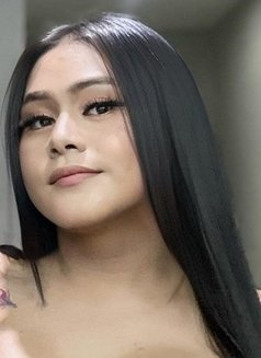 Ts eudora Top/bottom with cum - Transsexual escort in Manila Photo 19 of 23