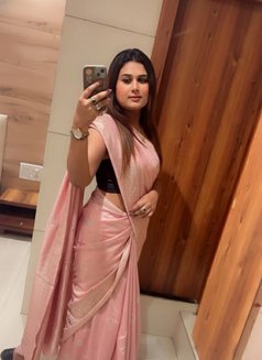 TS GIRL DIYA FULLY FEMININE BIG BOOBS - Acompañantes transexual in Mumbai Photo 29 of 30