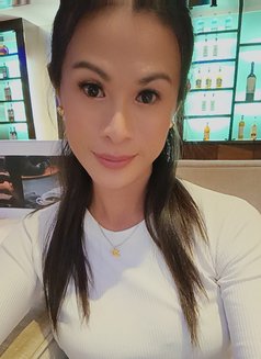 Ts Hard Fully Functional - Transsexual escort in Manila Photo 7 of 8