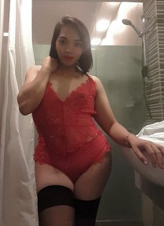 Ts Isabel - Transsexual escort in Singapore Photo 1 of 4