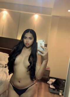 TS Jasmine - Transsexual escort in Bangkok Photo 9 of 12