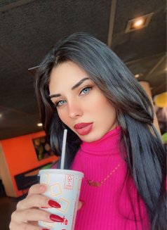 Ts Jojo - Transsexual escort in Cairo Photo 7 of 8