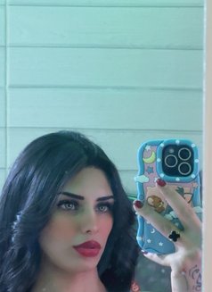 Ts Jojo - Transsexual escort in Cairo Photo 8 of 8