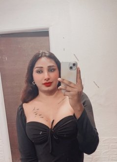 Ts Kajal - Transsexual escort in New Delhi Photo 9 of 11