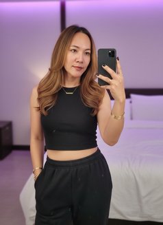 Ts Kathaliya From Philippines - Transsexual escort in Dubai Photo 10 of 12