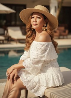 Ts Kathaliya From Philippines - Transsexual escort in Dubai Photo 11 of 12